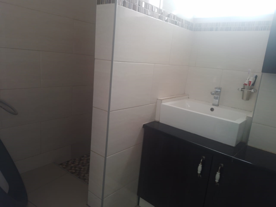2 Bedroom Property for Sale in Windermere KwaZulu-Natal