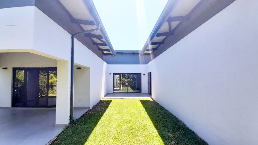 3 Bedroom Property for Sale in Palm Lakes Estate KwaZulu-Natal