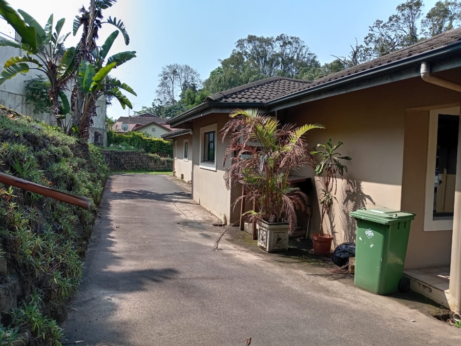 Commercial Property for Sale in Kloof KwaZulu-Natal