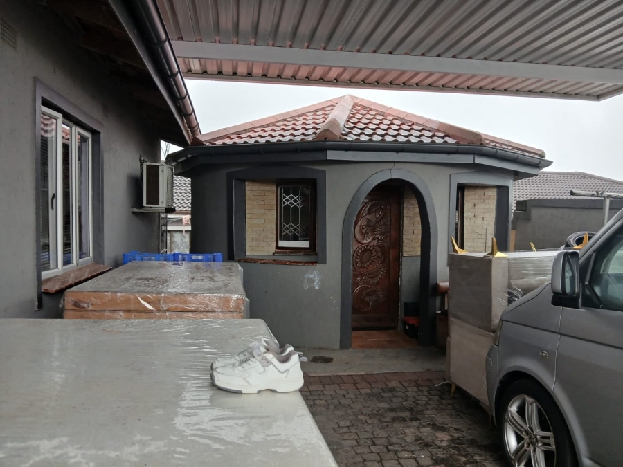 3 Bedroom Property for Sale in Nazareth KwaZulu-Natal