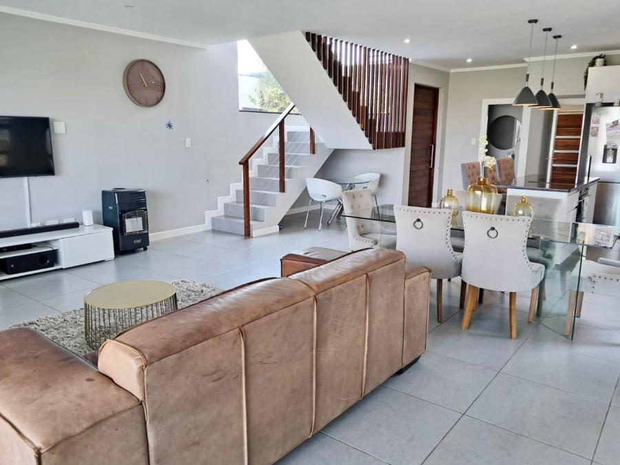 3 Bedroom Property for Sale in Palm Lakes Estate KwaZulu-Natal