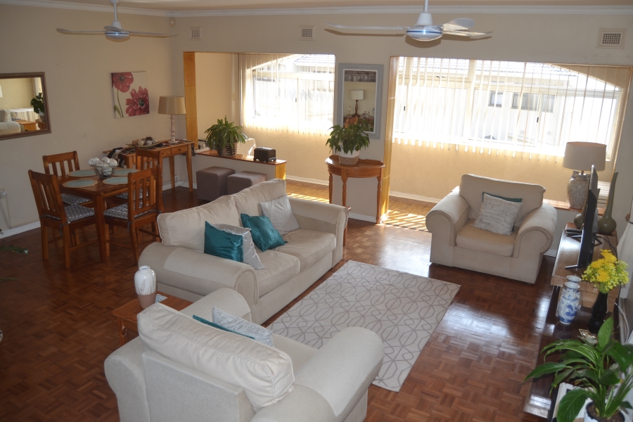 3 Bedroom Property for Sale in Scottburgh Central KwaZulu-Natal
