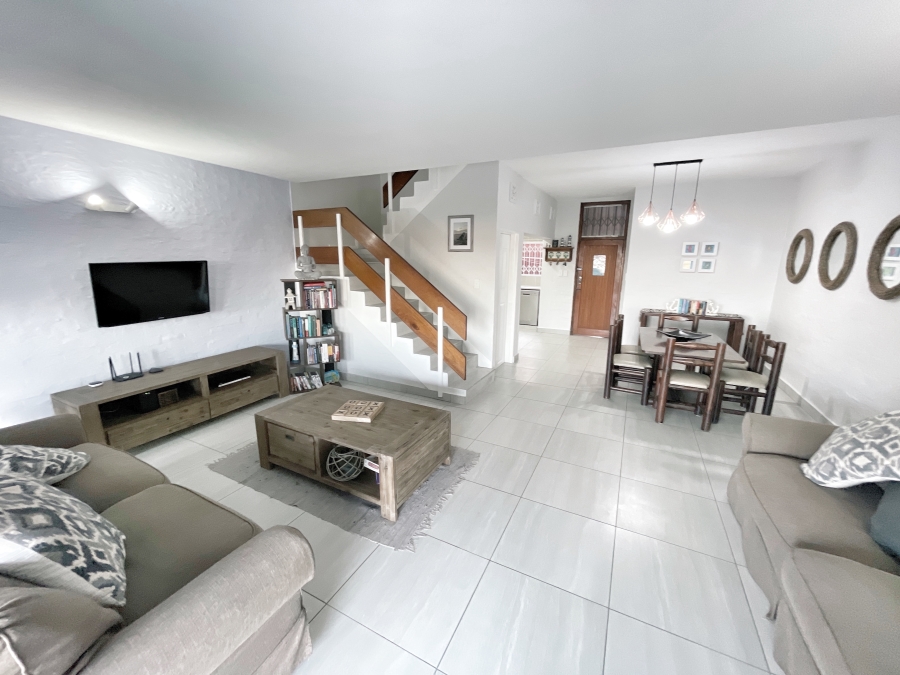 3 Bedroom Property for Sale in Freeland Park KwaZulu-Natal