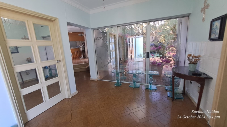 5 Bedroom Property for Sale in La Lucia KwaZulu-Natal