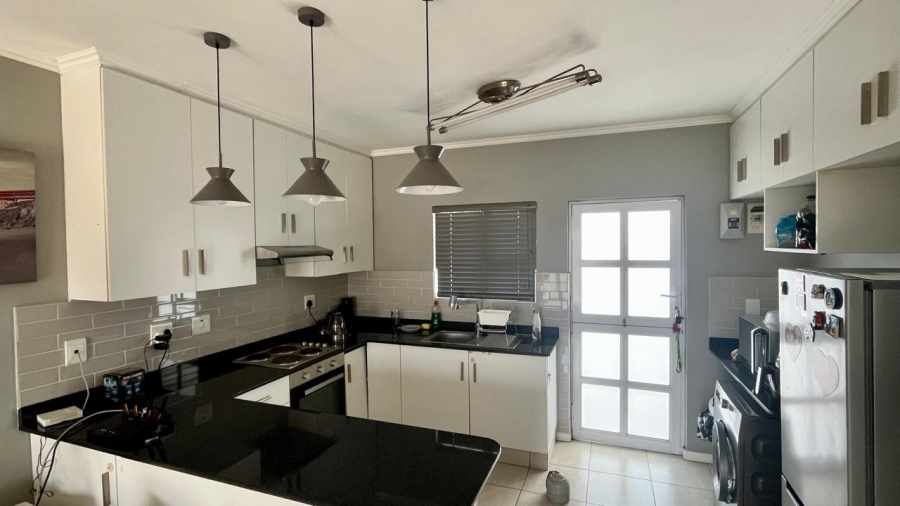 2 Bedroom Property for Sale in Manor Estates KwaZulu-Natal