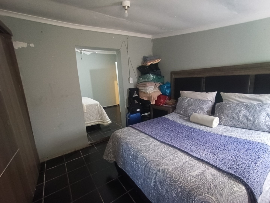 3 Bedroom Property for Sale in Montclair KwaZulu-Natal