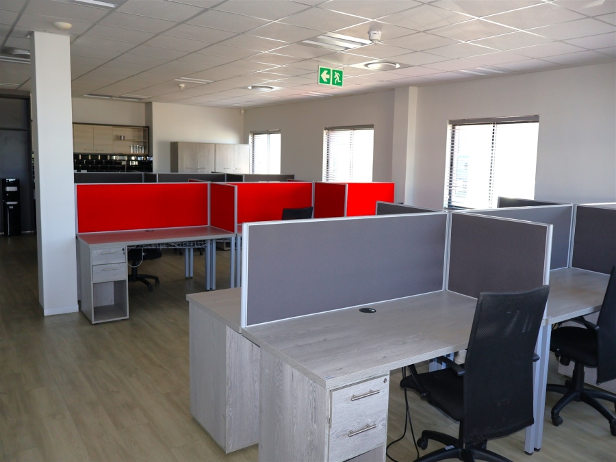 To Let Commercial Property for Rent in Emlanjeni KwaZulu-Natal