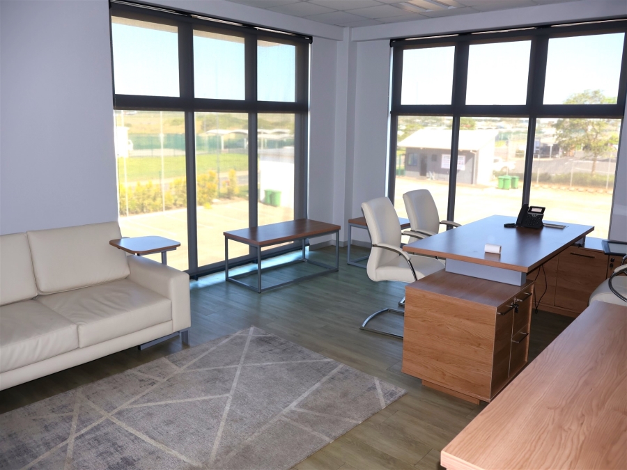 To Let Commercial Property for Rent in Emlanjeni KwaZulu-Natal