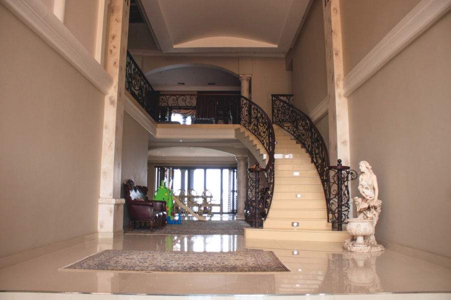 6 Bedroom Property for Sale in Ocean View KwaZulu-Natal