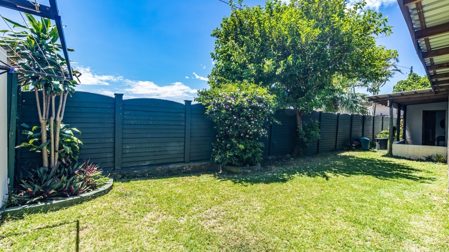 5 Bedroom Property for Sale in Ocean View KwaZulu-Natal