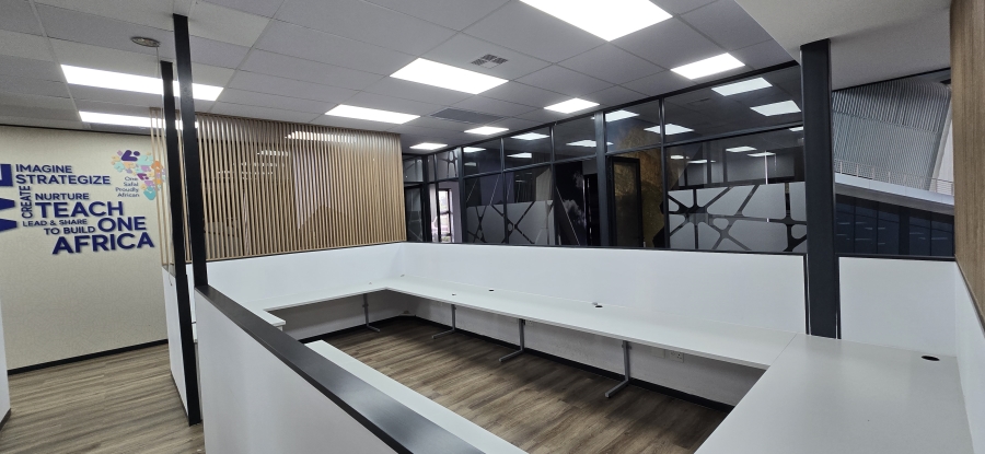 To Let Commercial Property for Rent in Hillcrest Central KwaZulu-Natal