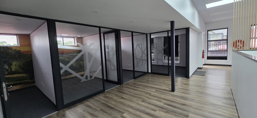 To Let Commercial Property for Rent in Hillcrest Central KwaZulu-Natal