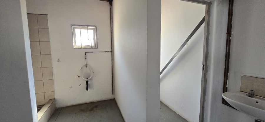 To Let Commercial Property for Rent in Waterfall KwaZulu-Natal