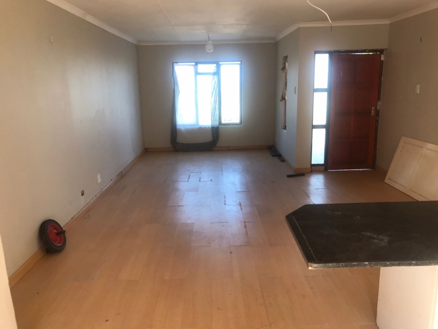 3 Bedroom Property for Sale in Newlands West KwaZulu-Natal