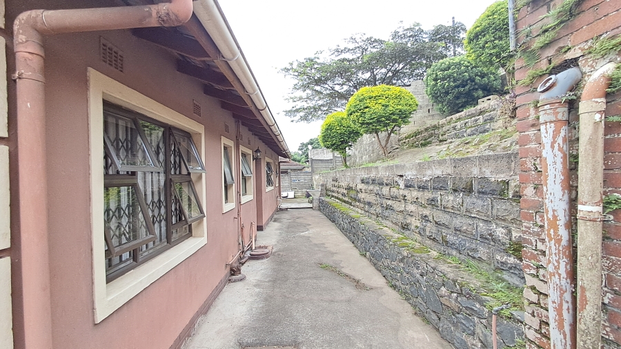 3 Bedroom Property for Sale in Bellair KwaZulu-Natal