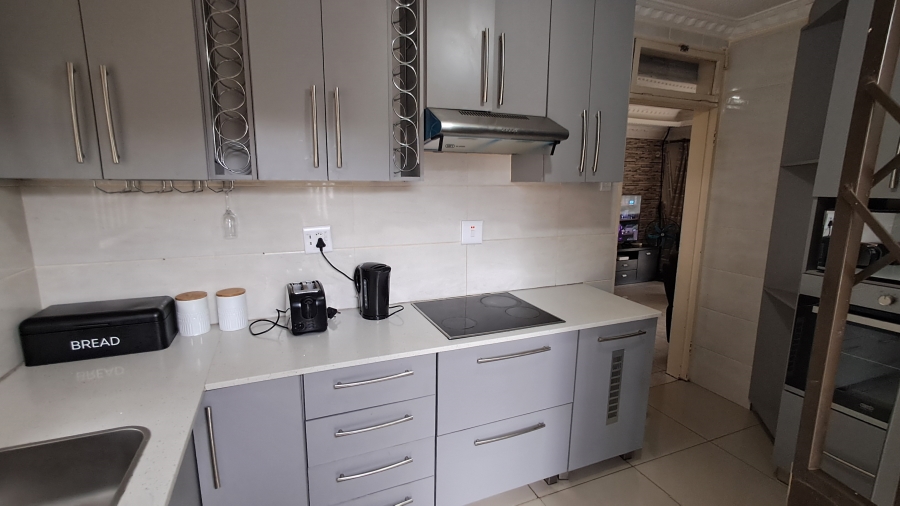 3 Bedroom Property for Sale in Bellair KwaZulu-Natal