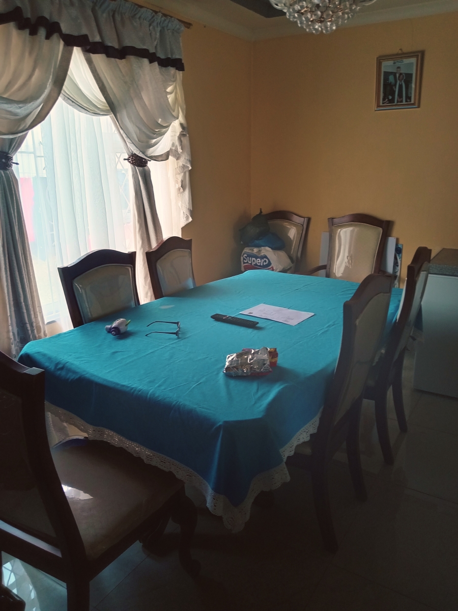 3 Bedroom Property for Sale in Highridge KwaZulu-Natal