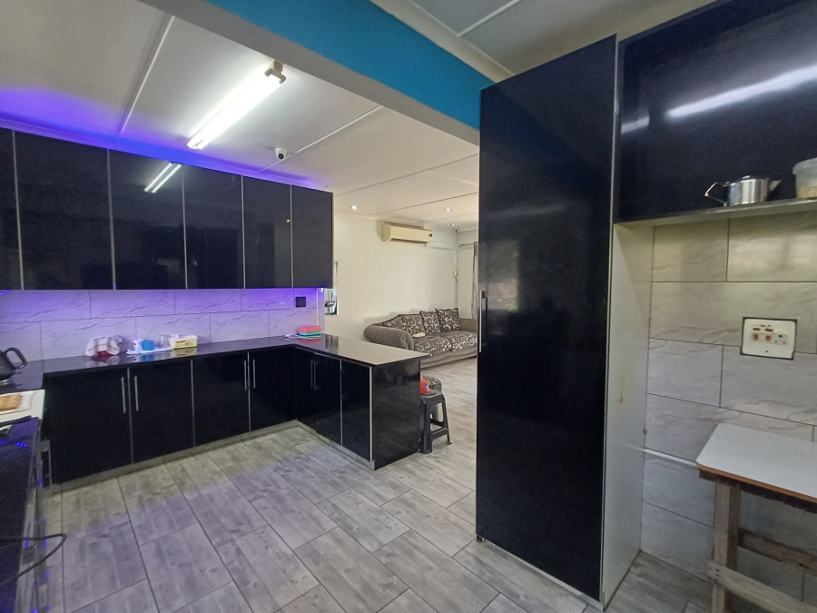 4 Bedroom Property for Sale in Sydenham KwaZulu-Natal