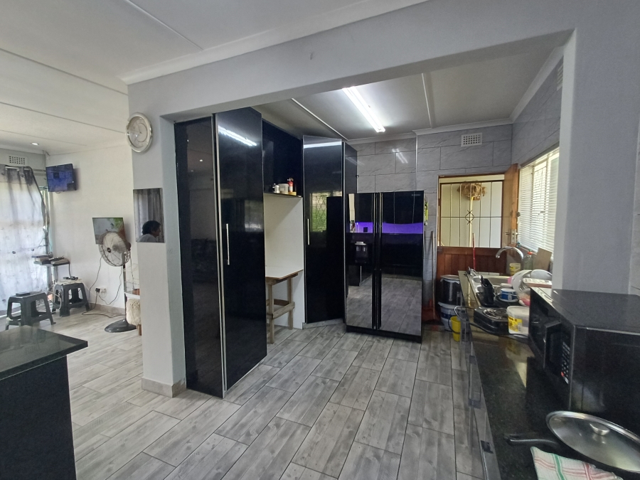 4 Bedroom Property for Sale in Sydenham KwaZulu-Natal