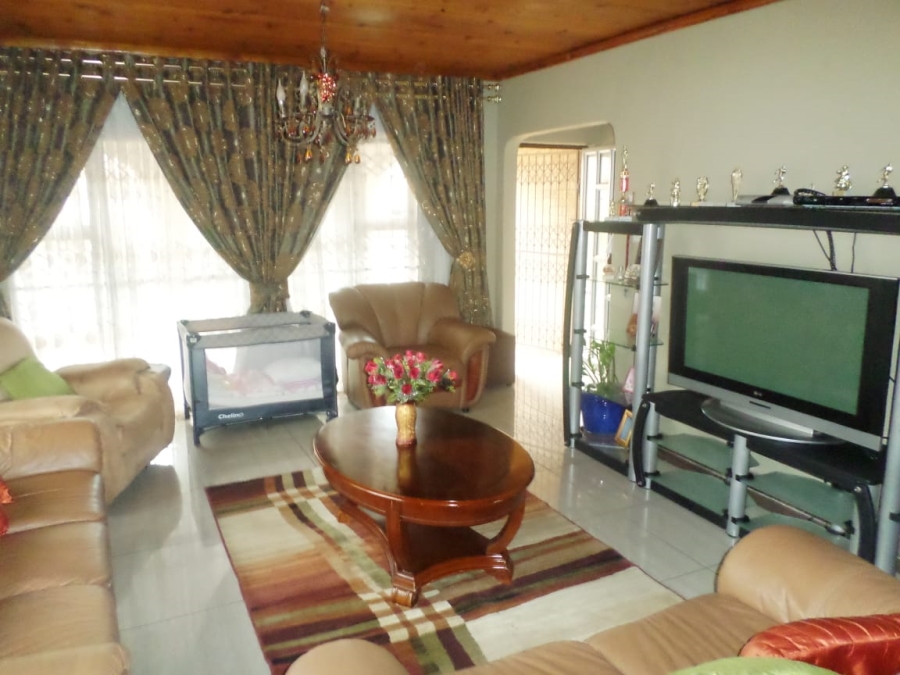 3 Bedroom Property for Sale in Westcliff KwaZulu-Natal