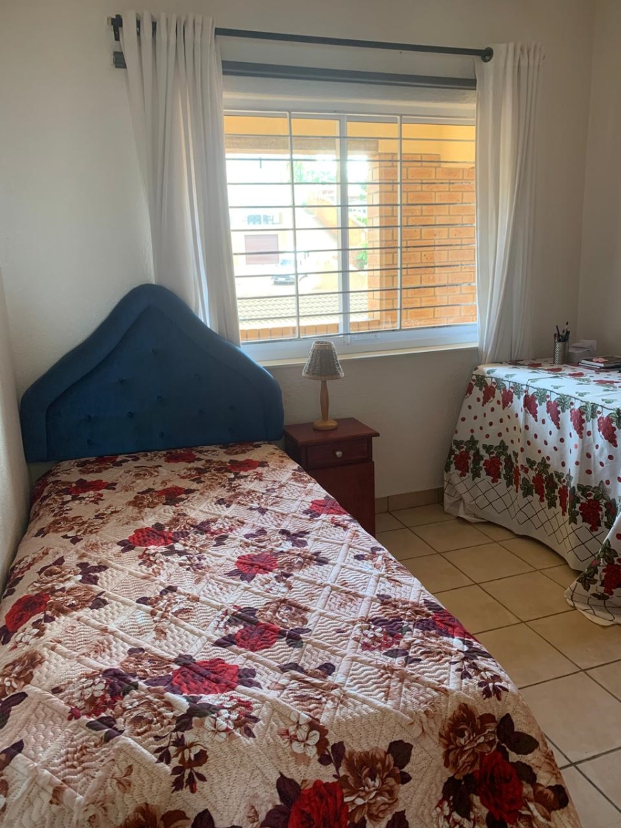 3 Bedroom Property for Sale in Winklespruit KwaZulu-Natal