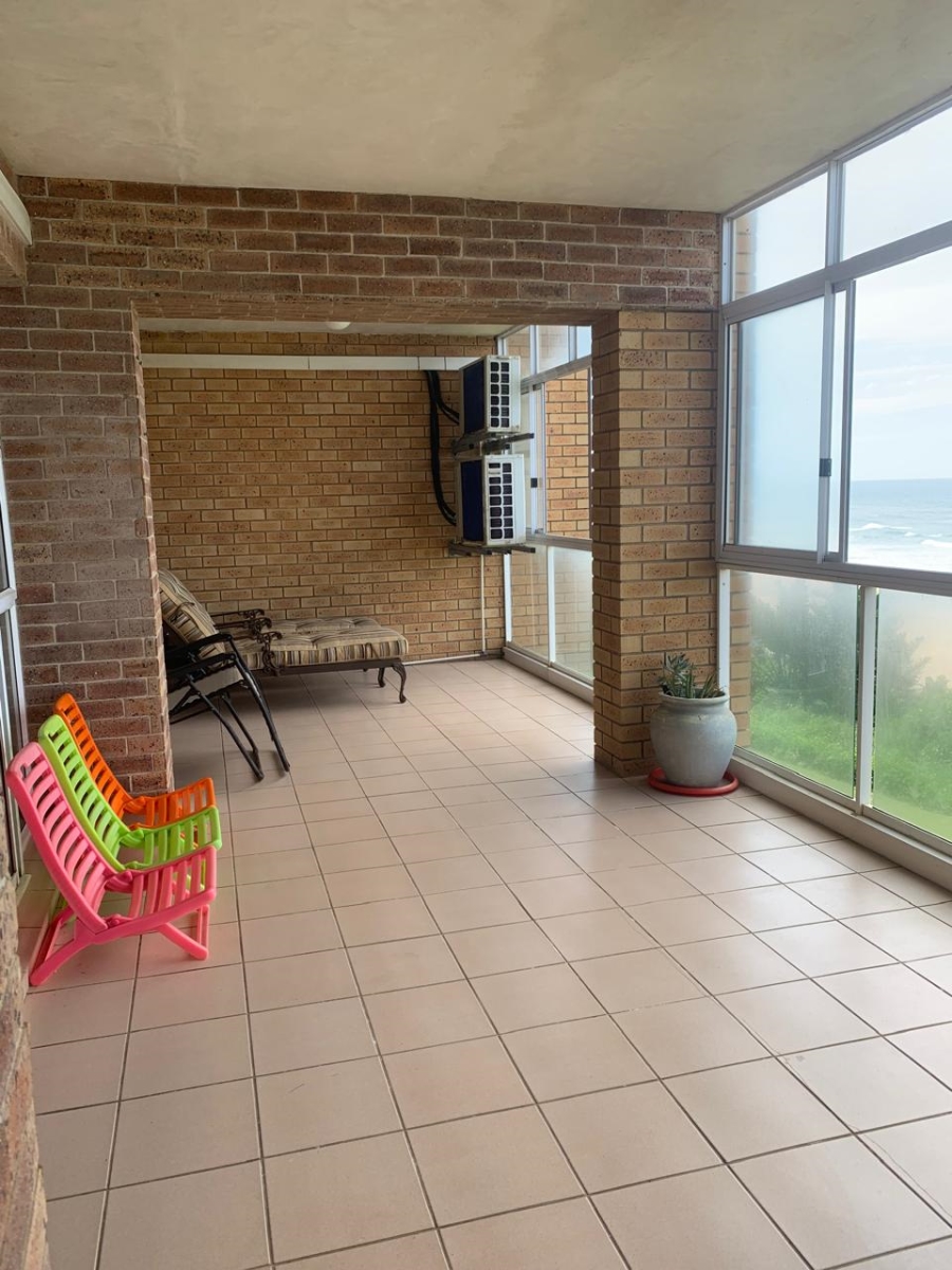 3 Bedroom Property for Sale in Winklespruit KwaZulu-Natal