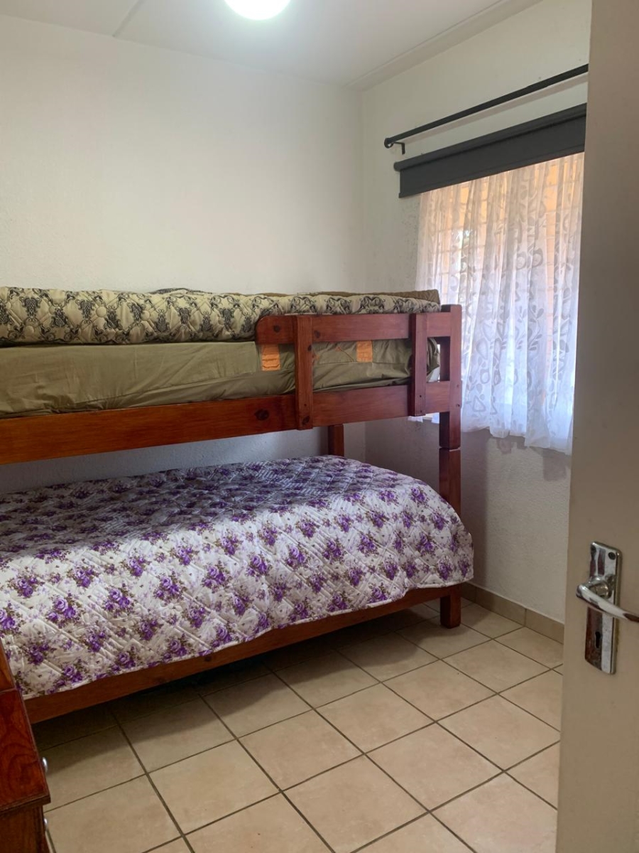 3 Bedroom Property for Sale in Winklespruit KwaZulu-Natal