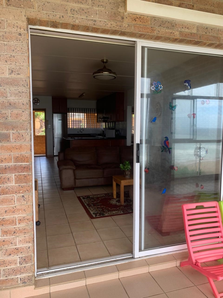 3 Bedroom Property for Sale in Winklespruit KwaZulu-Natal