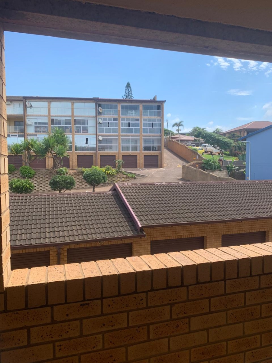 3 Bedroom Property for Sale in Winklespruit KwaZulu-Natal