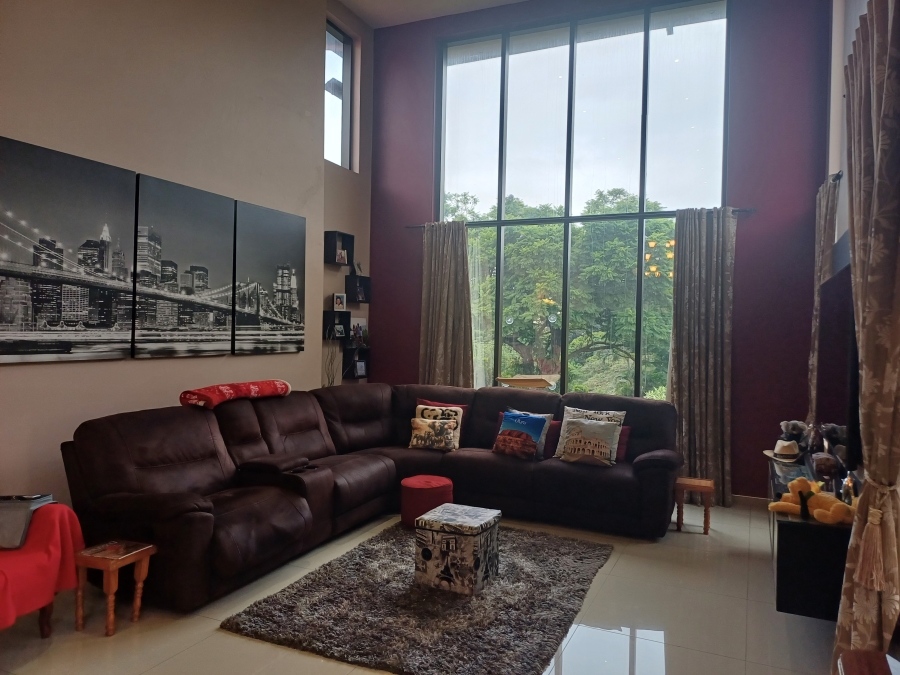 5 Bedroom Property for Sale in Northdene KwaZulu-Natal