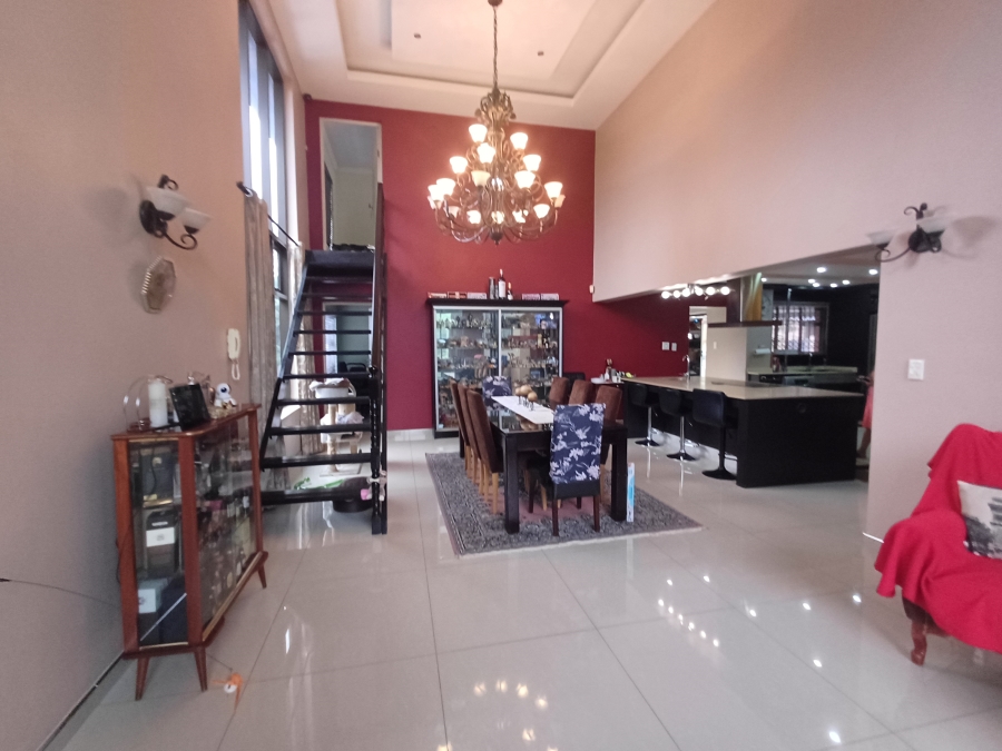 5 Bedroom Property for Sale in Northdene KwaZulu-Natal