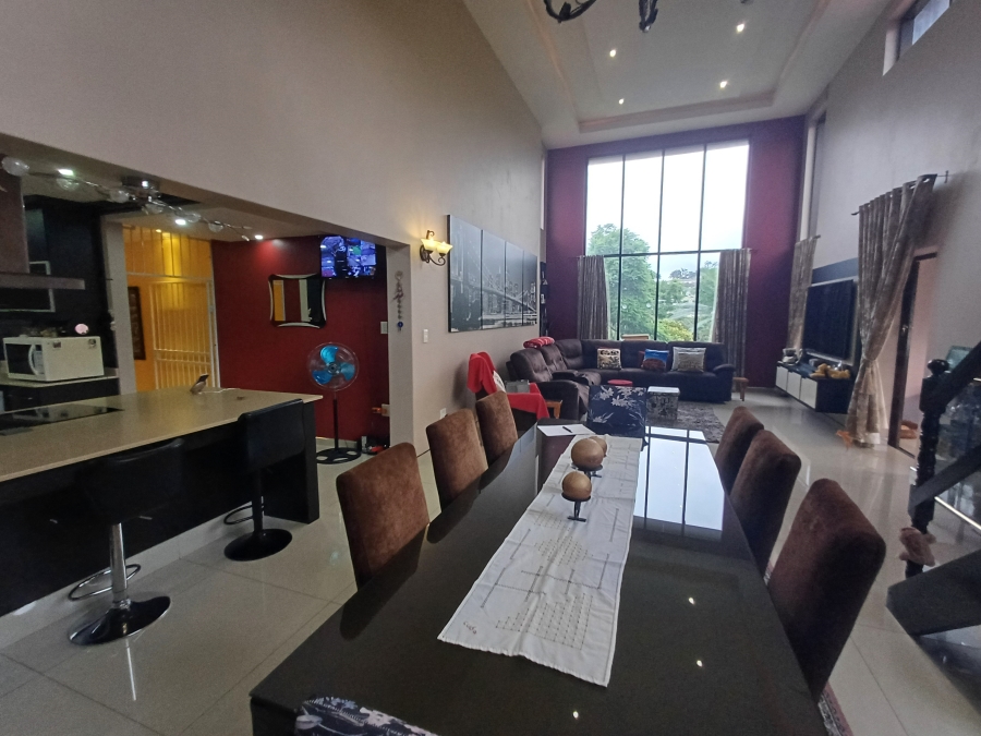 5 Bedroom Property for Sale in Northdene KwaZulu-Natal