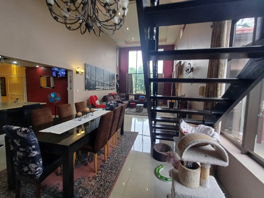 5 Bedroom Property for Sale in Northdene KwaZulu-Natal