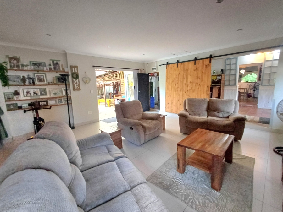 4 Bedroom Property for Sale in Farningham Ridge KwaZulu-Natal