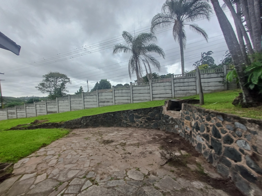 To Let 4 Bedroom Property for Rent in Farningham Ridge KwaZulu-Natal