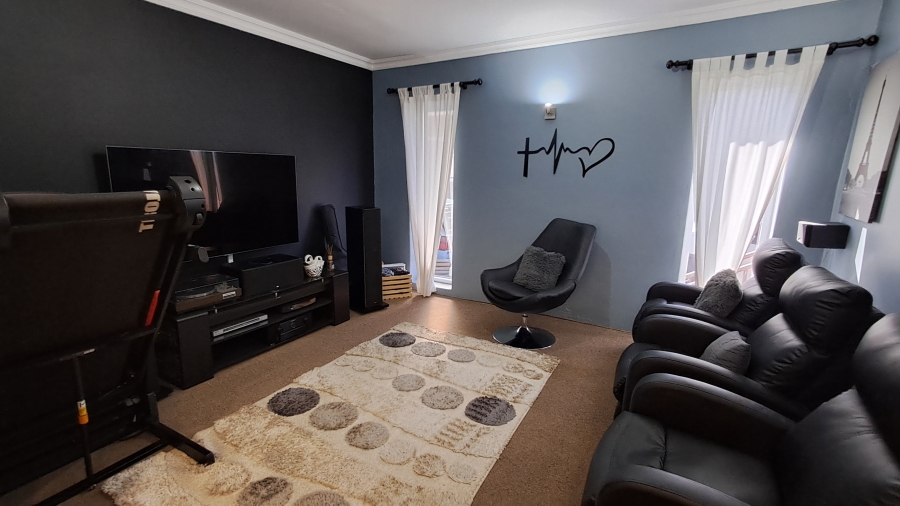 3 Bedroom Property for Sale in Effingham Heights KwaZulu-Natal