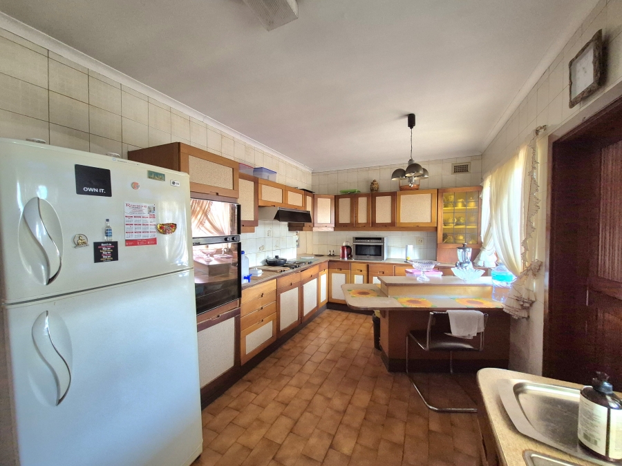 6 Bedroom Property for Sale in Umhlatuzana KwaZulu-Natal