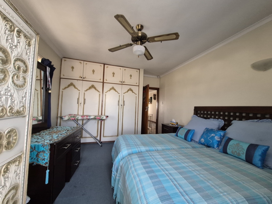 6 Bedroom Property for Sale in Umhlatuzana KwaZulu-Natal