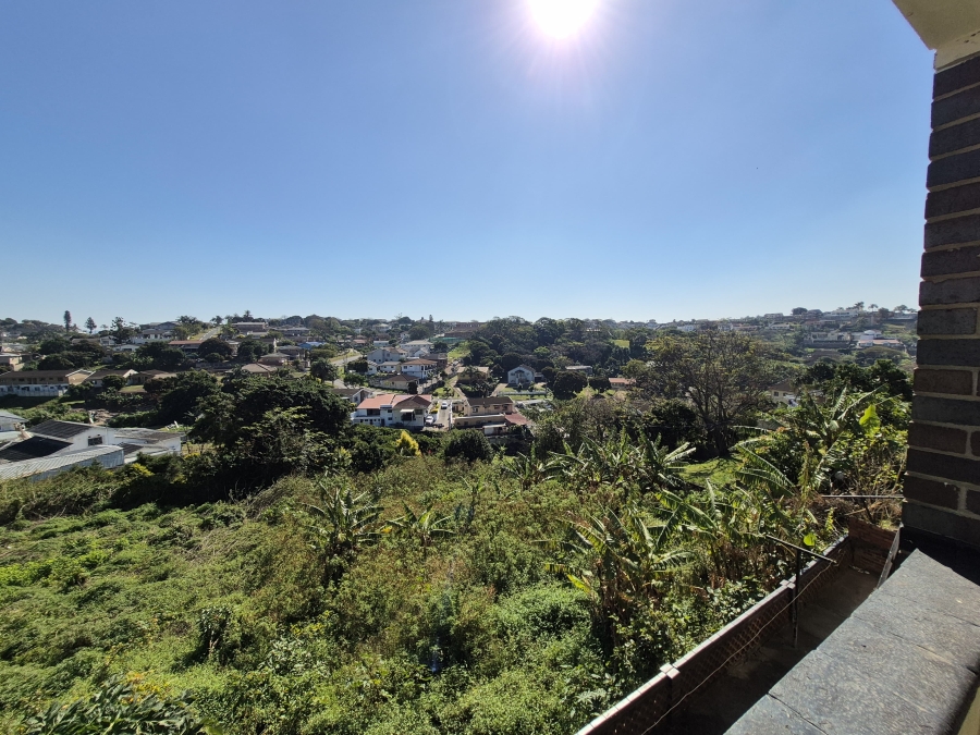 6 Bedroom Property for Sale in Umhlatuzana KwaZulu-Natal
