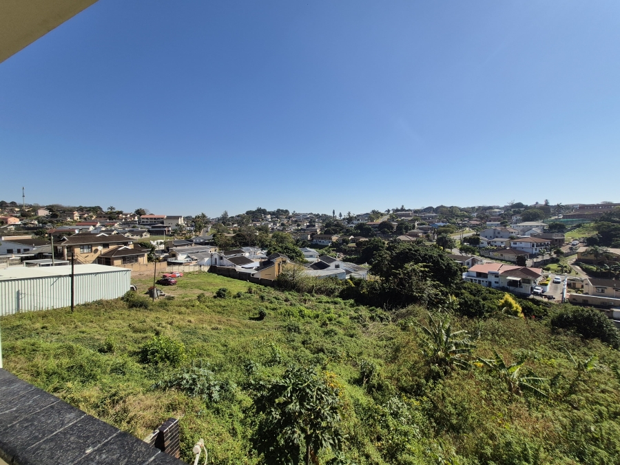 6 Bedroom Property for Sale in Umhlatuzana KwaZulu-Natal