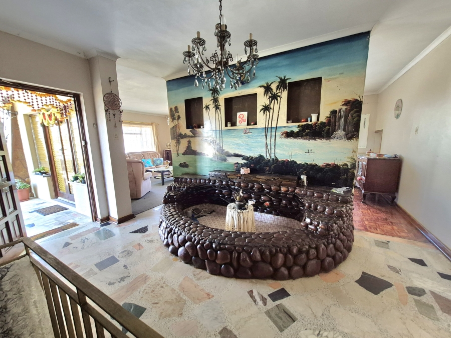 6 Bedroom Property for Sale in Umhlatuzana KwaZulu-Natal