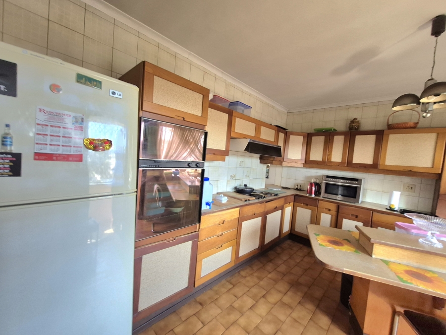 6 Bedroom Property for Sale in Umhlatuzana KwaZulu-Natal