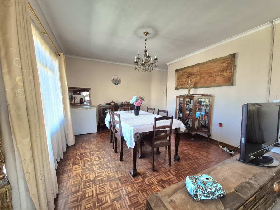 6 Bedroom Property for Sale in Umhlatuzana KwaZulu-Natal