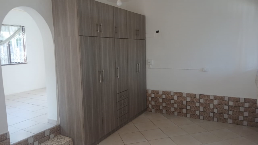 To Let 1 Bedroom Property for Rent in Malvern KwaZulu-Natal