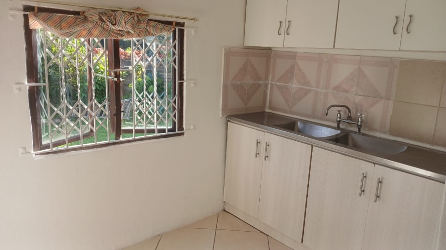 To Let 1 Bedroom Property for Rent in Malvern KwaZulu-Natal