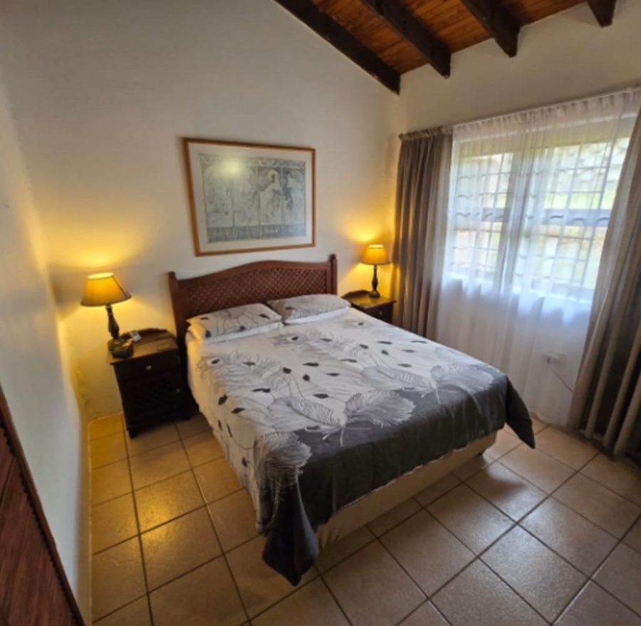 2 Bedroom Property for Sale in Leisure Crest KwaZulu-Natal