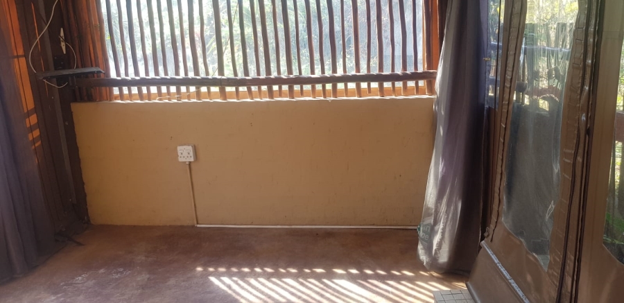 2 Bedroom Property for Sale in Hibberdene KwaZulu-Natal