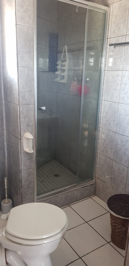 2 Bedroom Property for Sale in Woodgrange KwaZulu-Natal