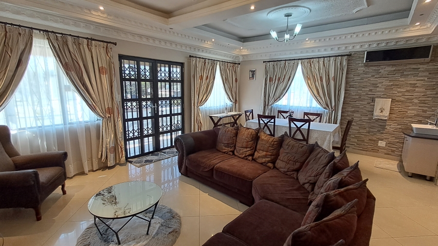 4 Bedroom Property for Sale in Shastri Park KwaZulu-Natal