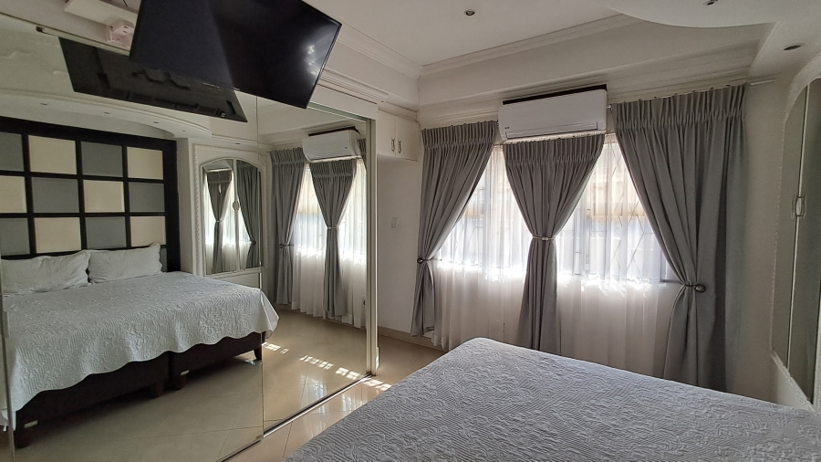 4 Bedroom Property for Sale in Shastri Park KwaZulu-Natal